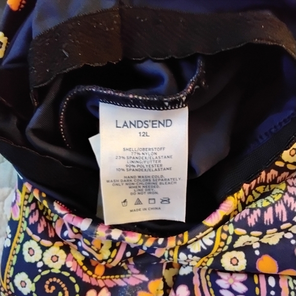 LANDS'END 12L WOMEN'S ONE PIECE BATHING SUIT- NEW CONDITION - Picture 4 of 4